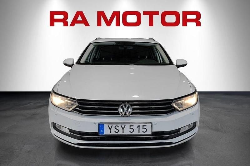 Begagnad VW Passat 150 HK (110 kW) 2019 Vit