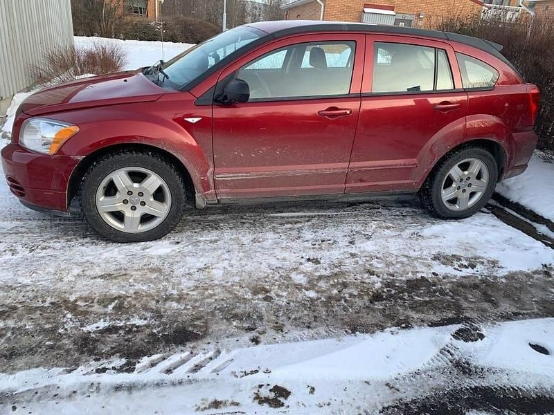Begagnad Dodge Caliber 160 HK (117 kW) 2009 Halvkombi