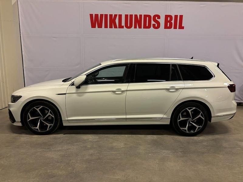 Begagnad VW Passat GT 200 HK (147 kW) 2021 Vit Kombi