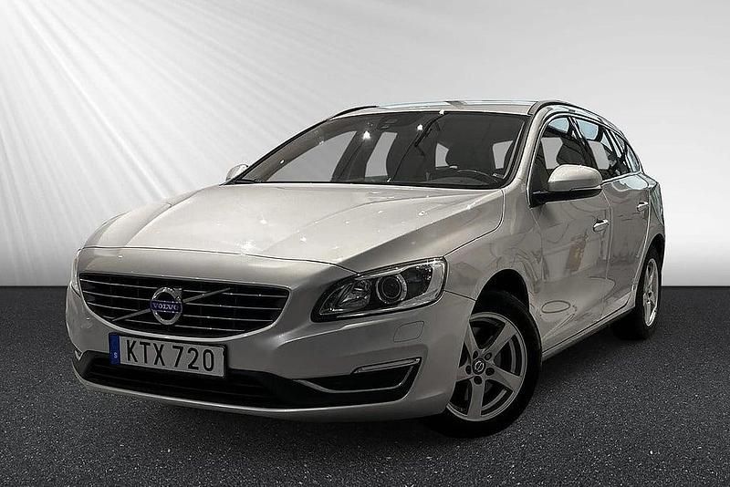 Silver Begagnad 2015 Volvo V60 Business Edition Kombi | 179 900 kr (Marknadspris) - Bild 1/3
