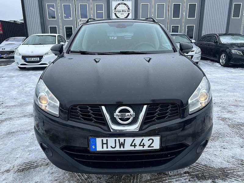 Begagnad Nissan Qashqai +2 131 HK (96 kW) 2013 Svart SUV