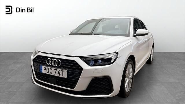 Cortinavit Begagnad 2022 Audi A1 Sportback Proline Halvkombi | 204 000 kr (Marknadspris) - Bild 1/4