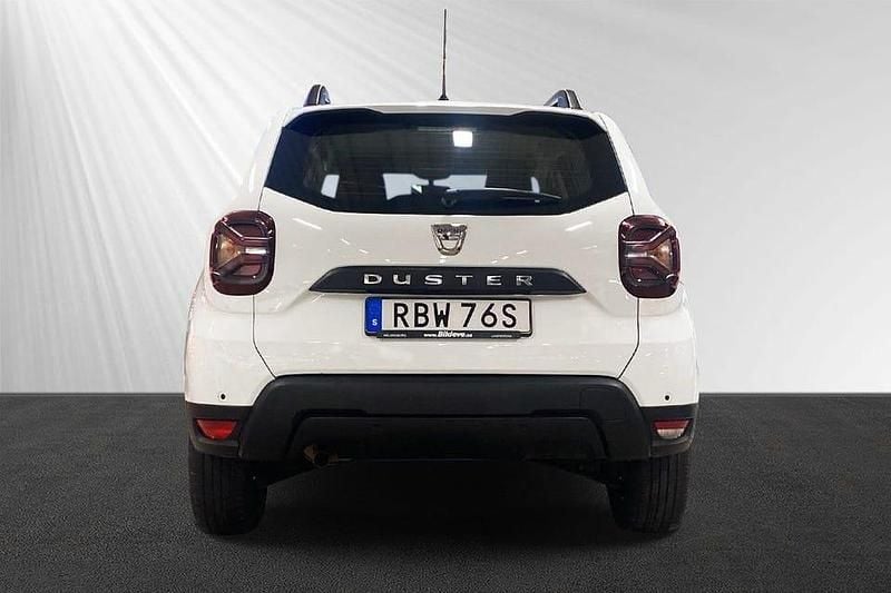 Begagnad Dacia Duster Essentiel 91 HK (66 kW) 2022 Vit SUV