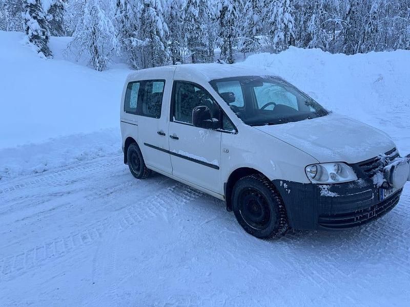 Begagnad VW Caddy 105 HK (77 kW) 2008 Minibuss