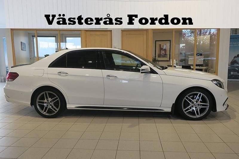 Vit Begagnad 2014 Mercedes E250 AMG Sedan | 209 900 kr (Marknadspris) - Bild 1/3