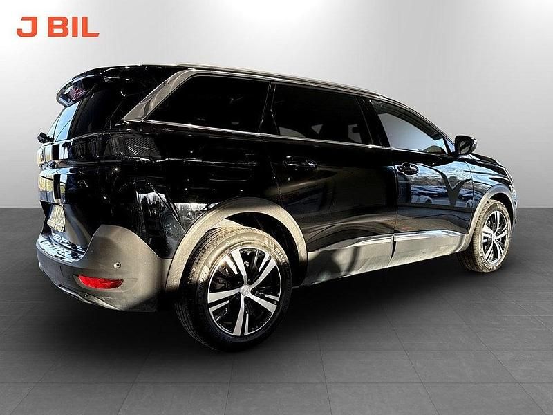 Begagnad Peugeot 5008 GTi 131 HK (96 kW) 2023 Svart SUV