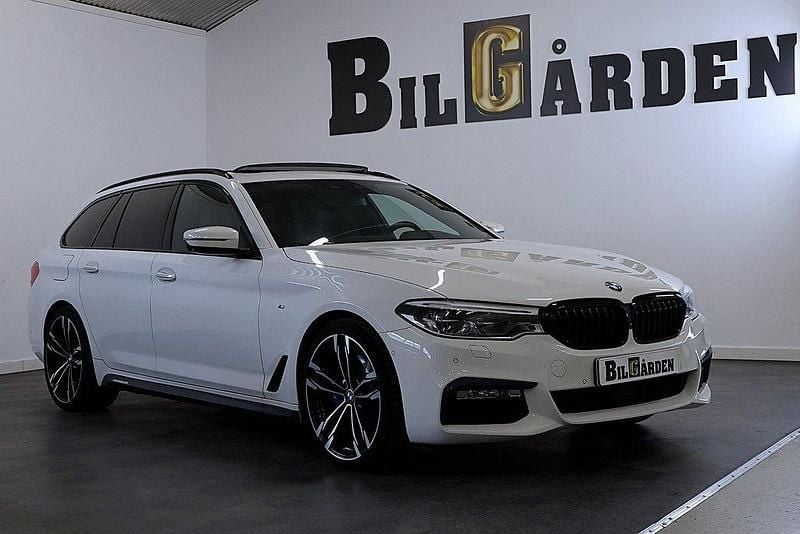 Vit Begagnad 2017 BMW 530 M Sport Kombi | 364 900 kr (Marknadspris) - Bild 1/4