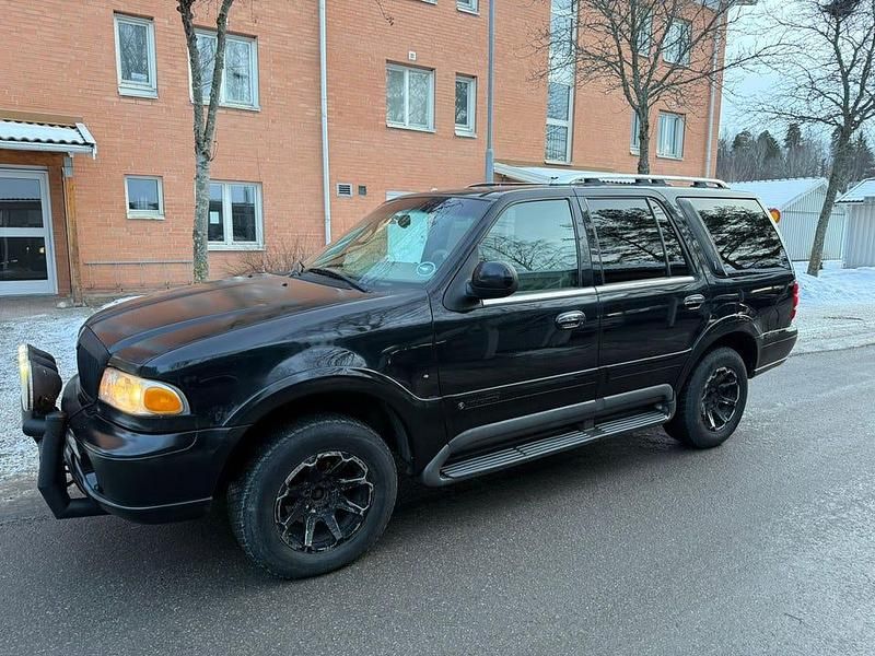 Begagnad Lincoln Navigator 304 HK (223 kW) 2000 SUV