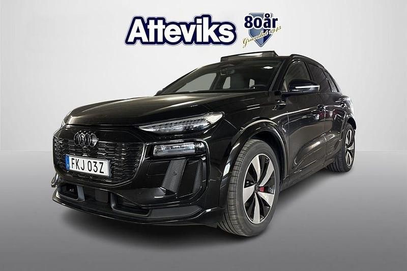Begagnad Audi Q6 e-tron S-Line 289 kW (393 HK) 2024 Svart SUV