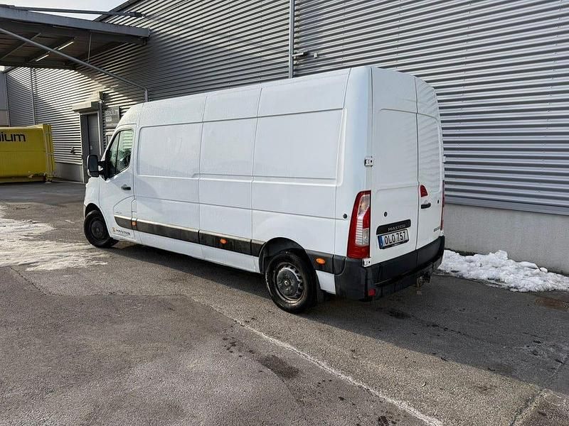 Begagnad Renault Master 125 HK (91 kW) 2015 Vit Van