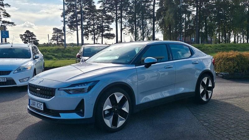 Silver Begagnad 2023 Polestar 2 Pilot Sedan | 369 900 kr (Bra pris) - Bild 1/4