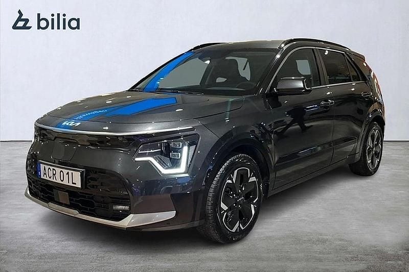 Begagnad Kia e-Niro Advance 150 kW (204 HK) 2023 Grå SUV