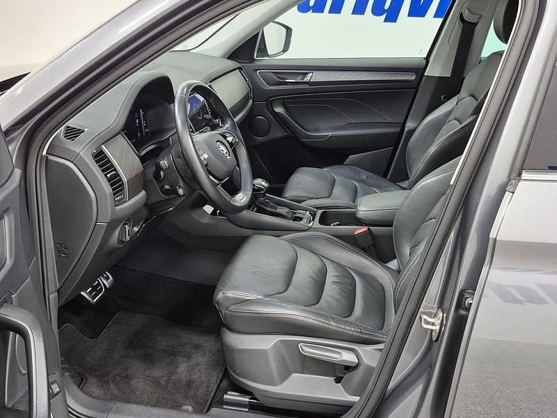 Begagnad Skoda Kodiaq 200 HK (147 kW) 2024 Grå (grå metallic) SUV