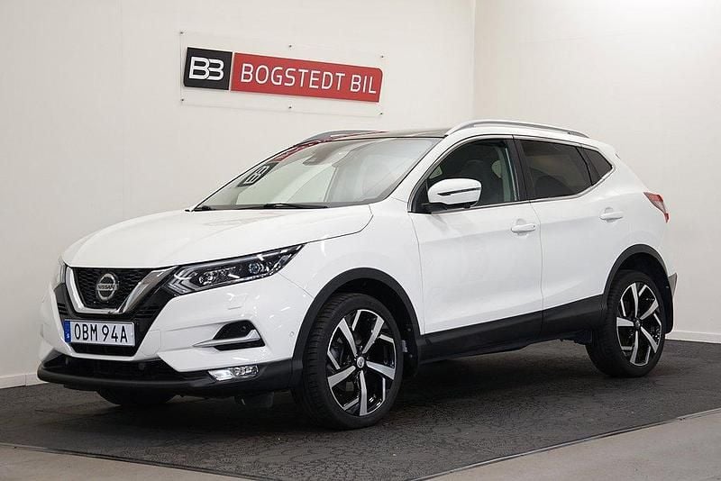 Vit Begagnad 2019 Nissan Qashqai 360º SUV | 209 000 kr (Marknadspris) - Bild 1/4