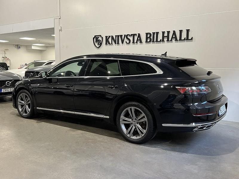 Begagnad VW Arteon R-line 218 HK (160 kW) 2022 Svart Kombi