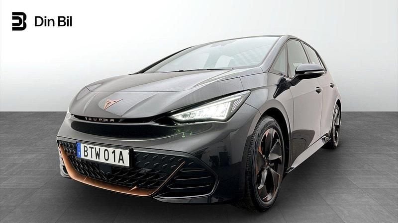 Mörkgrå Begagnad 2023 Cupra Born e-Boost Halvkombi | 269 900 kr (Bra pris) - Bild 1/4