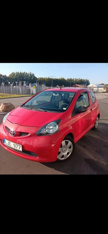 Begagnad 2007 Toyota Aygo Halvkombi | 15 000 kr (Superpris) - Bild 1/4
