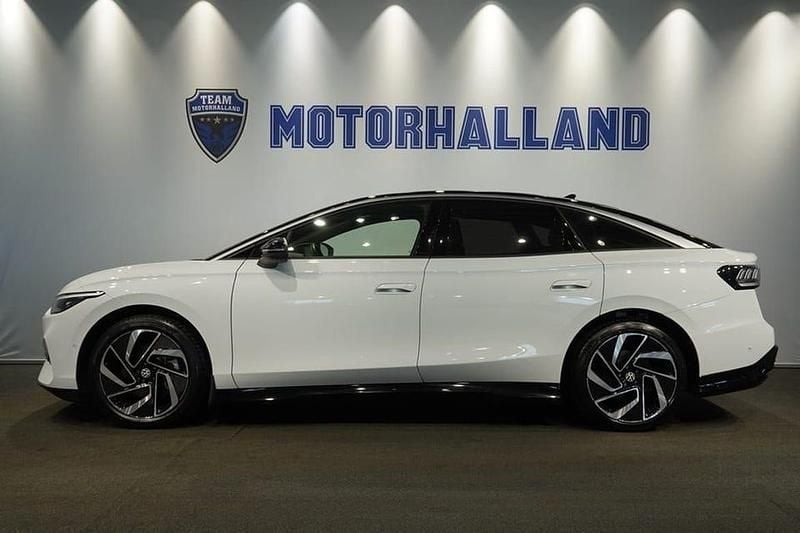 Begagnad VW ID.7 Pro Performance 213 kW (290 HK) 2024 Vit Halvkombi