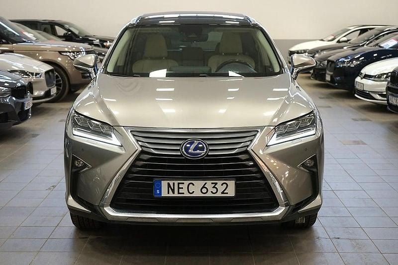 Begagnad Lexus RX450h Executive Line 313 HK (230 kW) 2016 Ljusgrå SUV