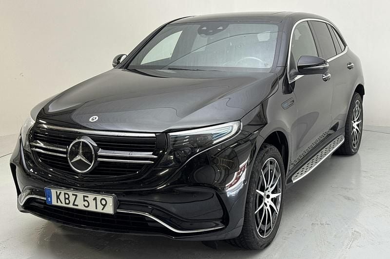Svart Begagnad 2021 Mercedes EQC400 AMG line SUV | 359 000 kr (Marknadspris) - Bild 1/4