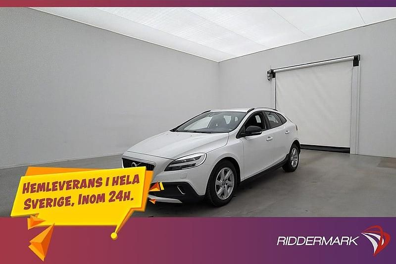 Vit Begagnad 2019 Volvo V40 CC Kombi | 198 800 kr (Marknadspris) - Bild 1/3