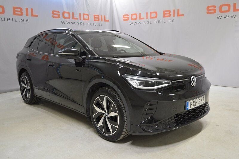 Svart Begagnad 2023 VW ID.4 GTX SUV | 349 900 kr (Bra pris) - Bild 1/4