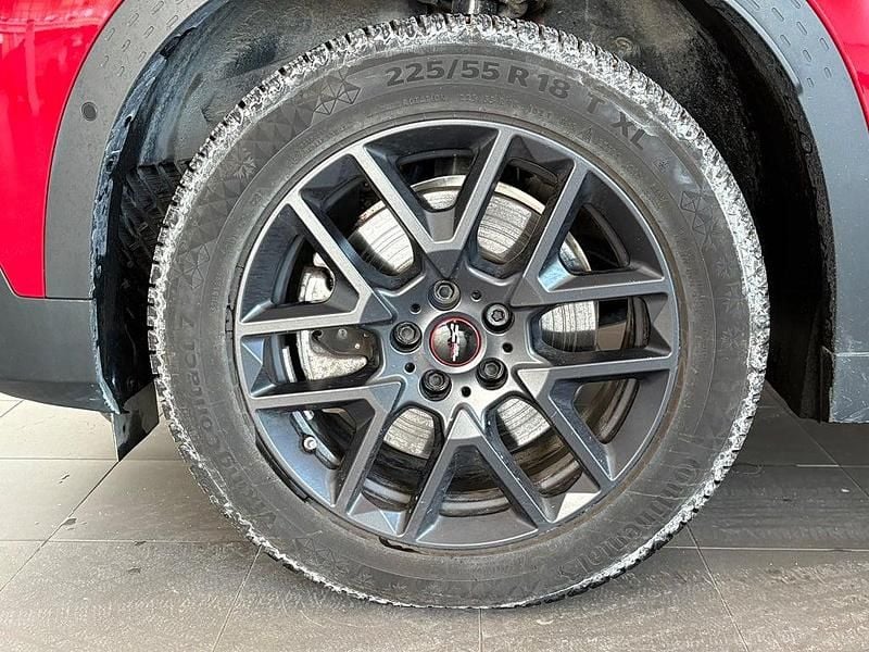 Begagnad Mini Countryman 204 HK (150 kW) 2024 Röd SUV