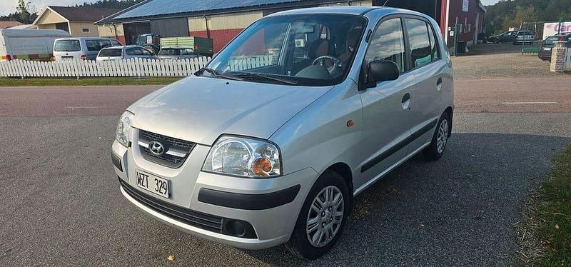 Silver Begagnad 2006 Hyundai Atos Prime Halvkombi | 29 900 kr - Bild 1/4