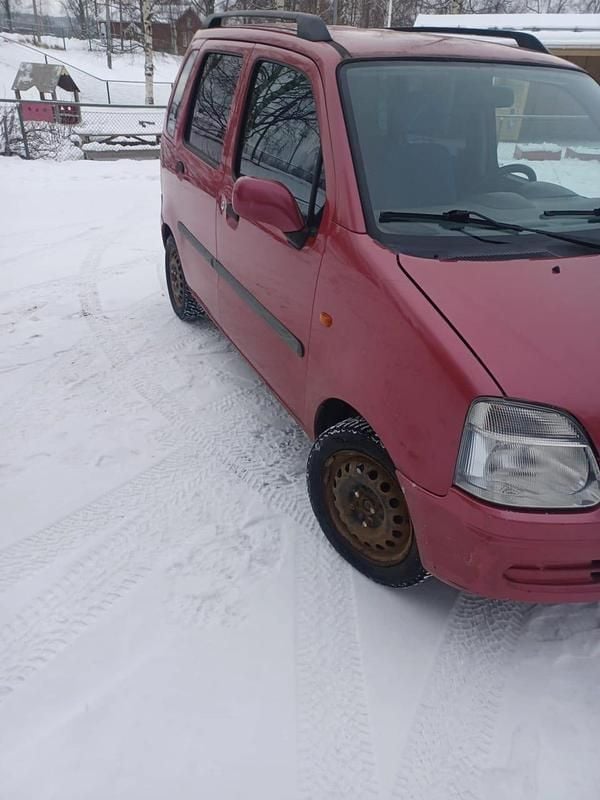 Begagnad Opel Agila 75 HK (55 kW) 2000 Minibuss