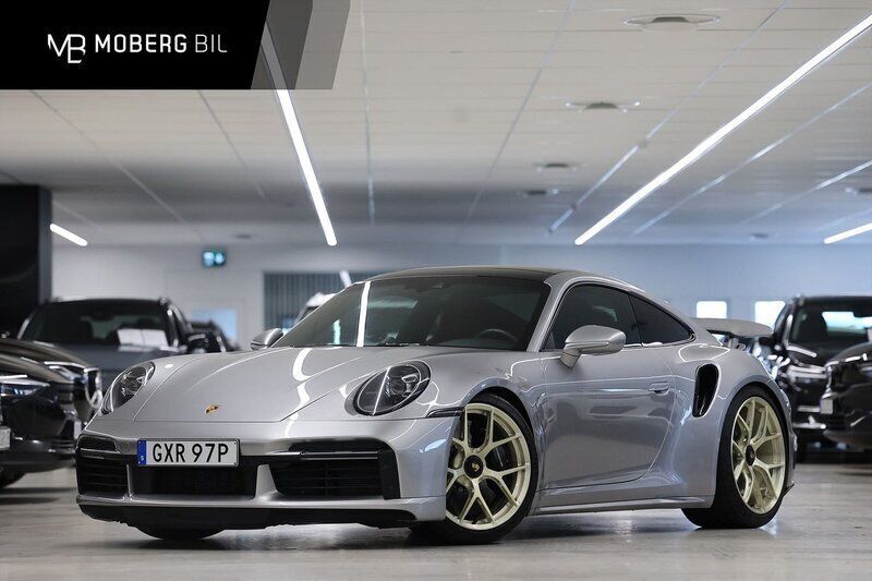 Silver Begagnad 2022 Porsche 911 Turbo S Sportkupé | 2 395 000 kr - Bild 1/3