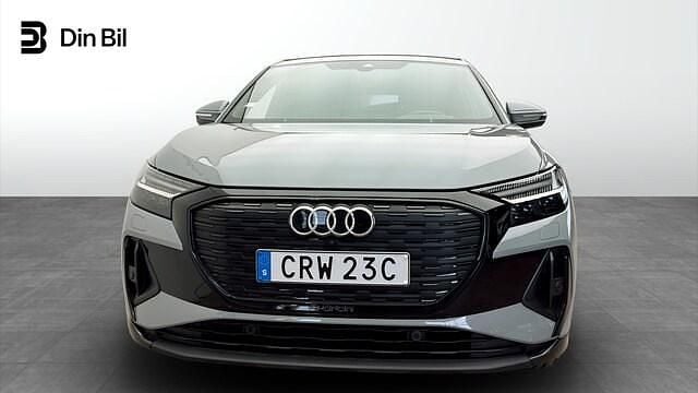 Begagnad Audi Q4 Sportback e-tron Proline 219 kW (299 HK) 2022 Kiselgrå SUV