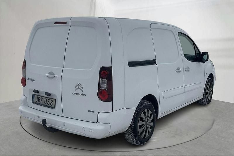 Begagnad Citroën Berlingo 100 HK (73 kW) 2015 Vit Minibuss