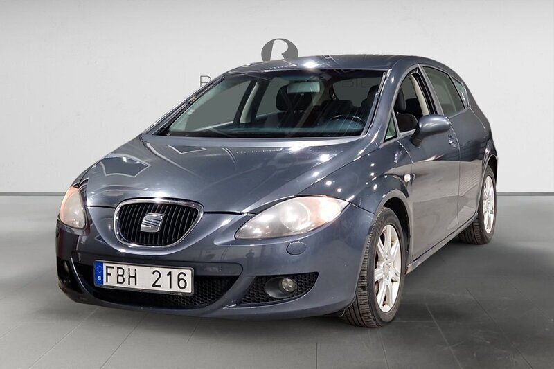 Mörkgrå Begagnad 2007 Seat Leon Halvkombi | 14 900 kr (Marknadspris) - Bild 1/3