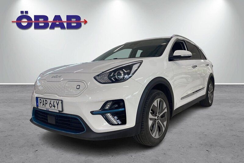 Vit Begagnad 2021 Kia e-Niro Advance SUV | 258 900 kr (Bra pris) - Bild 1/4