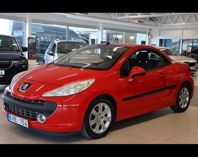 Röd Begagnad 2008 Peugeot 207 CC Cab | 50 000 kr (Marknadspris) - Bild 1/4