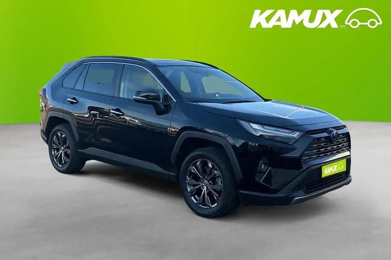 Svart Begagnad 2022 Toyota RAV4 Hybrid Executive SUV | 389 900 kr (Marknadspris) - Bild 1/4
