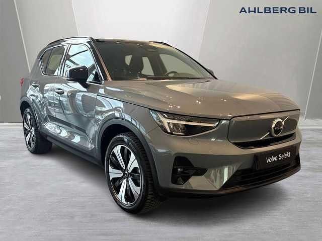 Begagnad 2023 Volvo XC40 SUV | 369 500 kr - Bild 1/3
