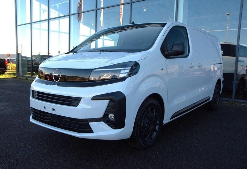 Vit Ny 2025 Opel Vivaro Elite Van | 511 625 kr (Dyr) - Bild 1/4