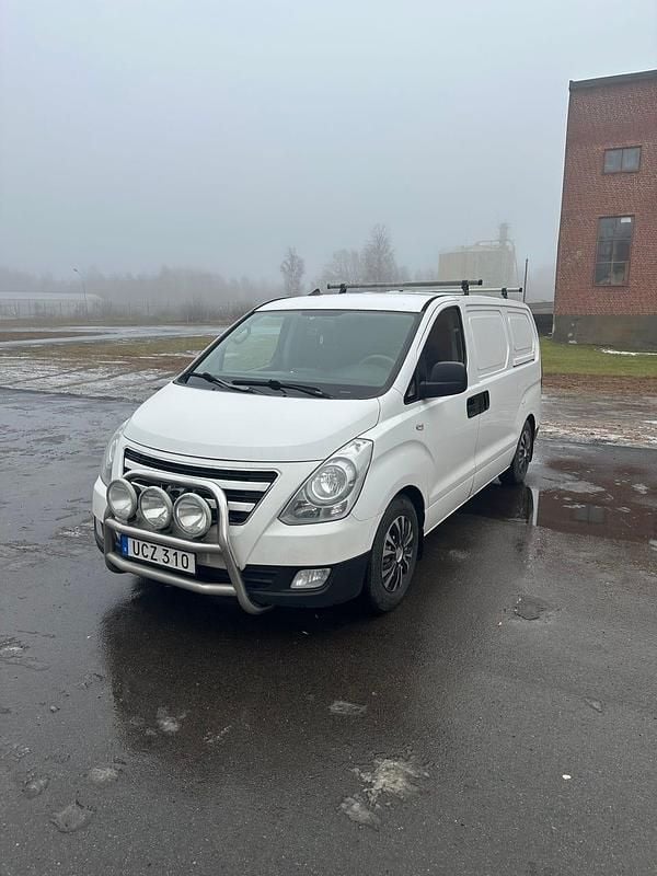 Begagnad 2014 Hyundai H-1 Minibuss | 41 000 kr - Bild 1/4