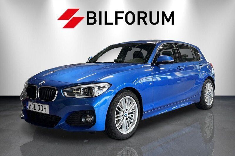 Blå Begagnad 2019 BMW 118 M Sport Halvkombi | 189 990 kr (Bra pris) - Bild 1/4