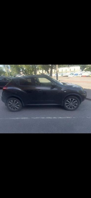Brun Begagnad 2013 Nissan Juke Tekna SUV | 59 000 kr (Dyr) - Bild 1/4