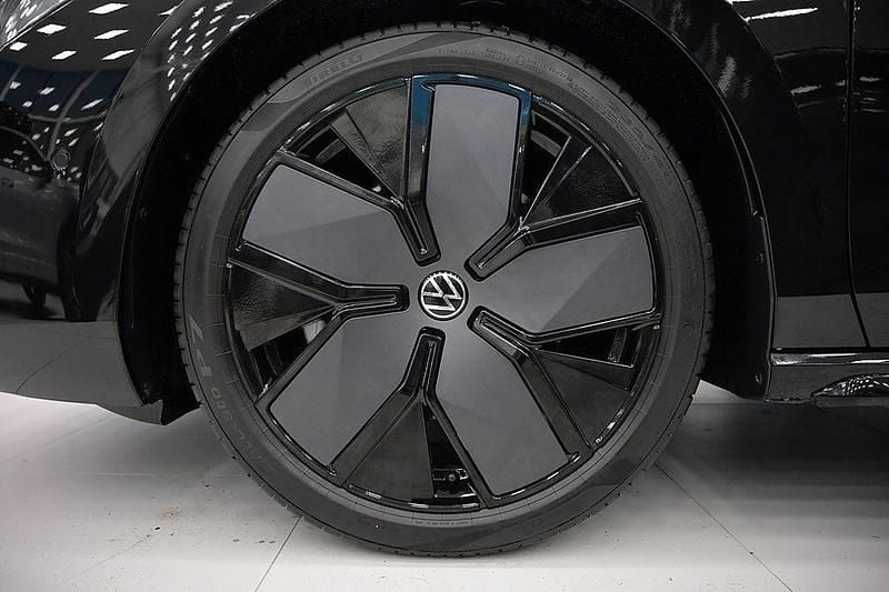 Ny VW Passat Black Edition 193 HK (141 kW) 2026 Svart Kombi