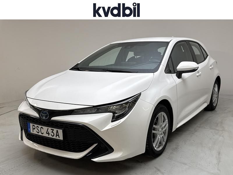 Begagnad Toyota Corolla Hybrid 2022 Vit