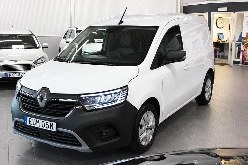 Vit Begagnad 2022 Renault Kangoo Minibuss | 194 500 kr (Marknadspris) - Bild 1/4