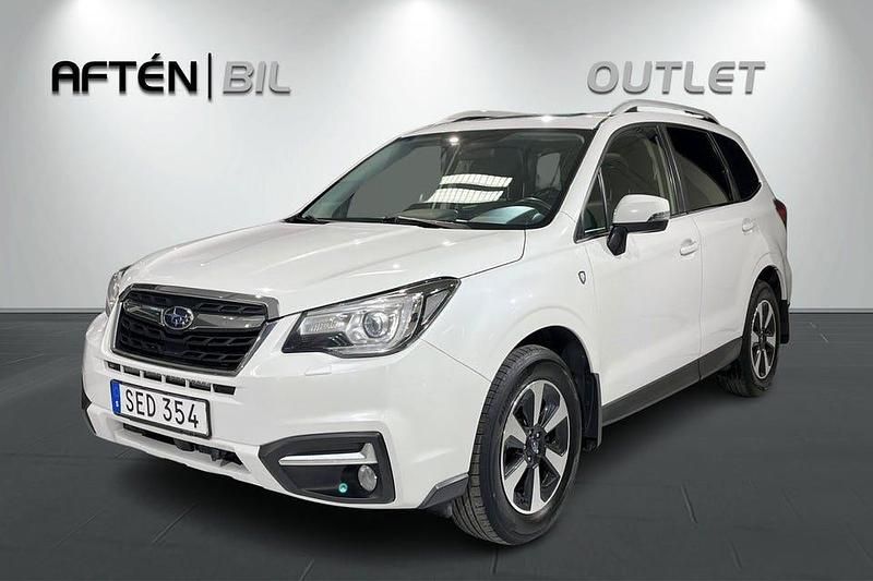 Vit Begagnad 2016 Subaru Forester SUV | 147 900 kr (Marknadspris) - Bild 1/3