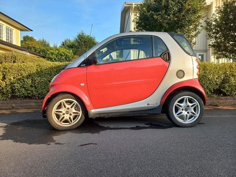 Begagnad 2002 Smart ForTwo Coupé Sportkupé | 3 800 kr - Bild 1/2