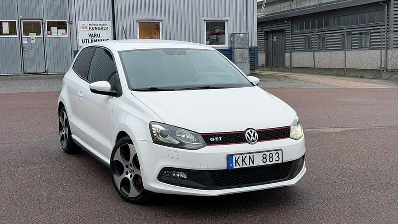 Begagnad 2012 VW Polo GTI Halvkombi | 99 900 kr (Marknadspris) - Bild 1/4