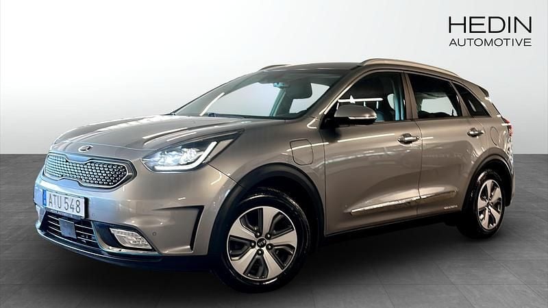 Grå (grey) Begagnad 2019 Kia Niro 2 SUV | 174 900 kr (Bra pris) - Bild 1/4