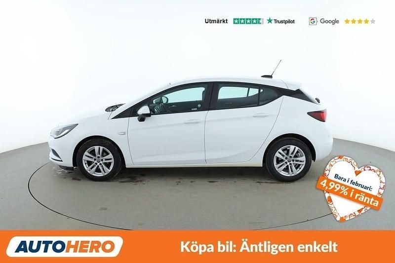 Begagnad Opel Astra Enjoy 126 HK (92 kW) 2017 Vit Halvkombi