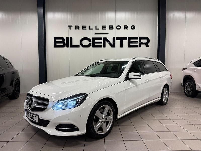Vit Begagnad 2015 Mercedes E250 Kombi | 169 900 kr (Marknadspris) - Bild 1/4